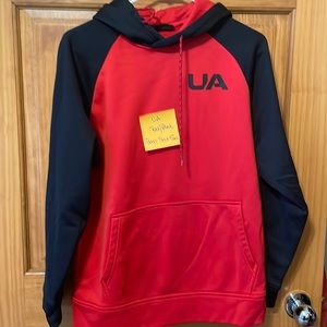 Under armour red and black loose fit boys size small